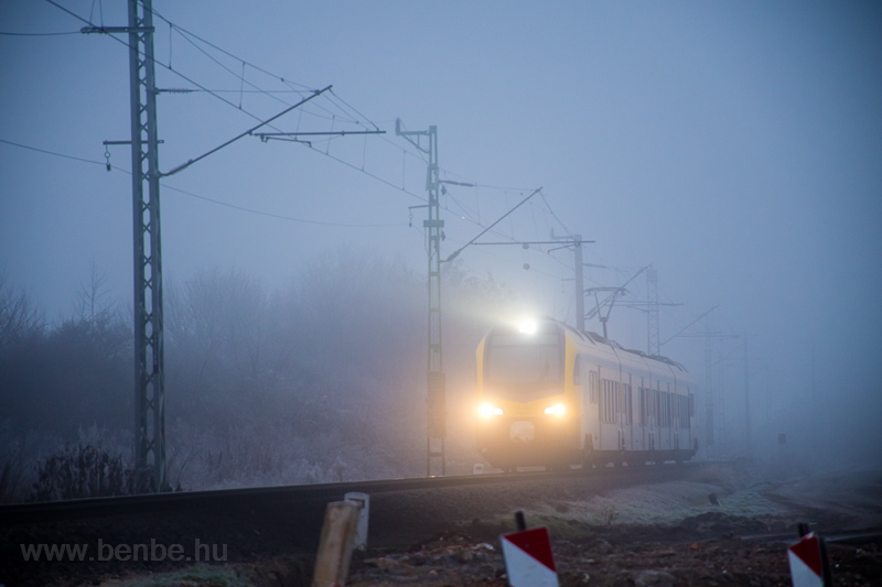 Az GYSEV 435 502 FLIRT3 Bal fotó