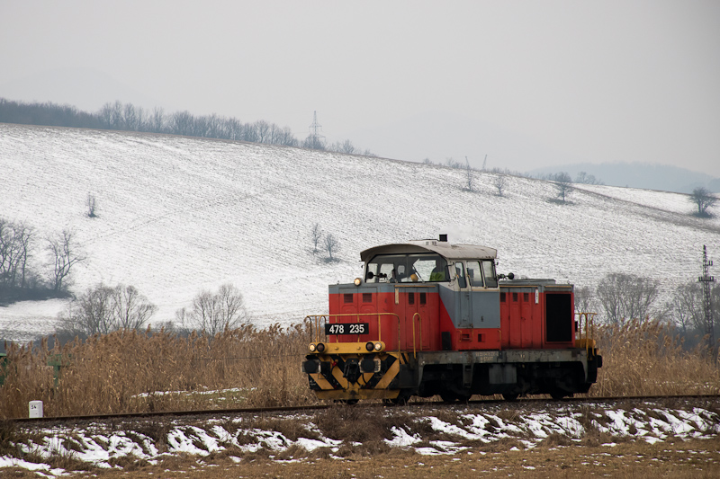 The MV-START 478 235 seen between Kisterenye and Nemti photo