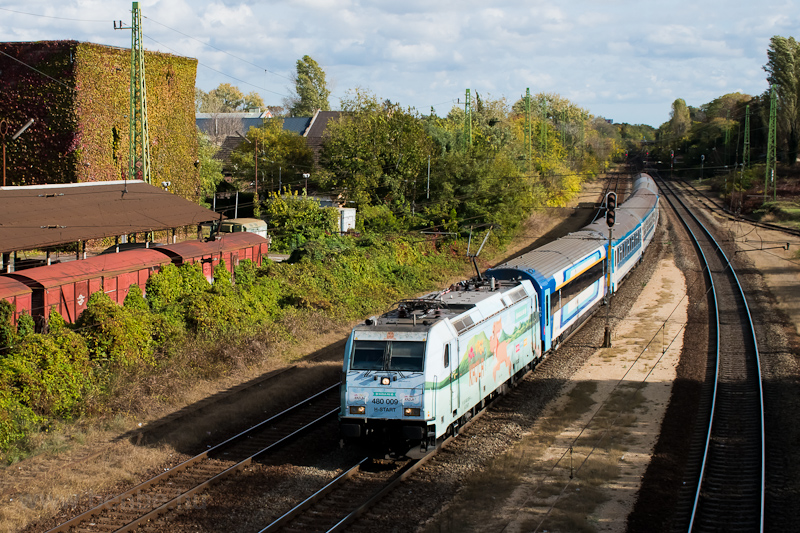 The MV-START 480 009 Kajla-TRAXX seen at Pestszentlőrinc photo