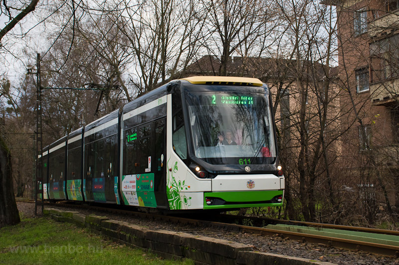 A MVK (Miskolci Vrosi Kzlekedsi) Zrt. Škoda 26T 611 a vasgyri hurokban a 2-es viszonylaton fot