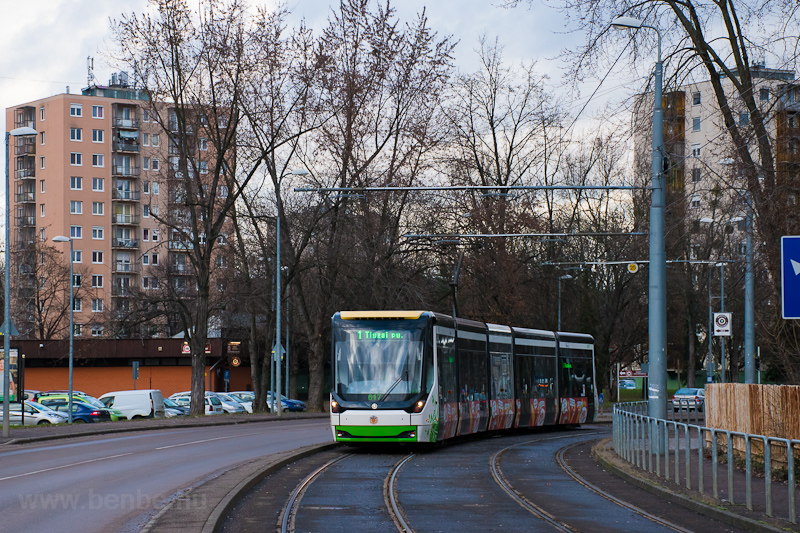 A MVK (Miskolci Vrosi Kzlekedsi) Zrt. Škoda 26T 617 Felső-Majlth s Als-Majlth kztt fot