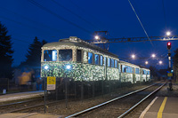 The MV-HV LVII. 83 seen at Budakalsz as illuminated Christmas suburban train at the blue hour