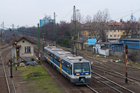 A MV-START 416 025 Kőbnya-Teher llomson