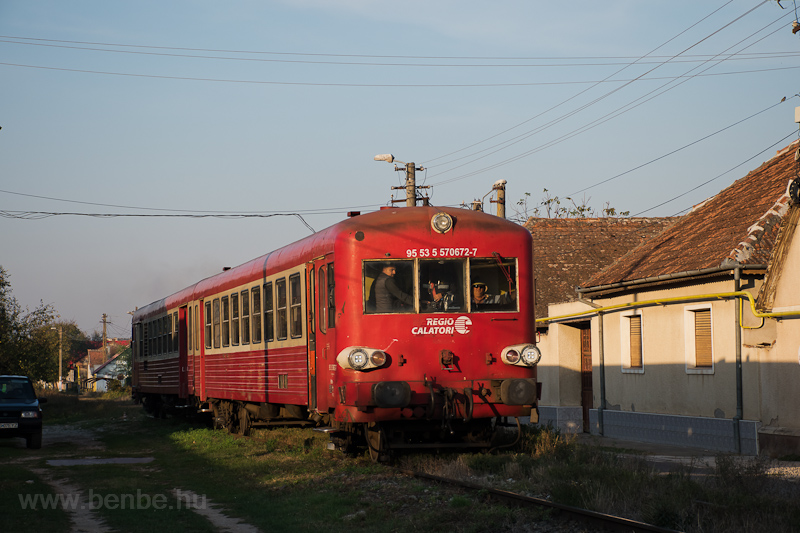 The Regio Calatori 95 53 5 57 0672-7 seen between Berzovia and Bocsa Romana hc. photo