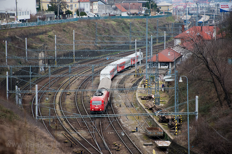 Az ÖBB 2016 009 Pozsony állomáson fotó