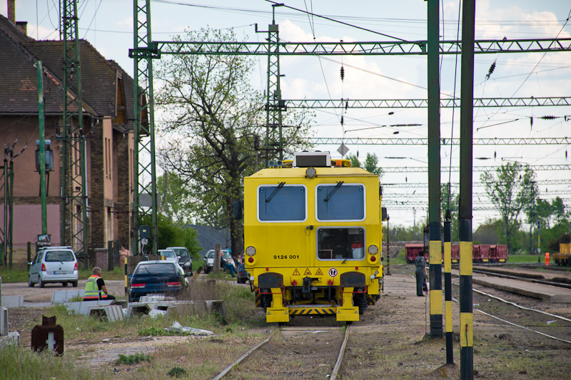 Reconstruction of railway l photo
