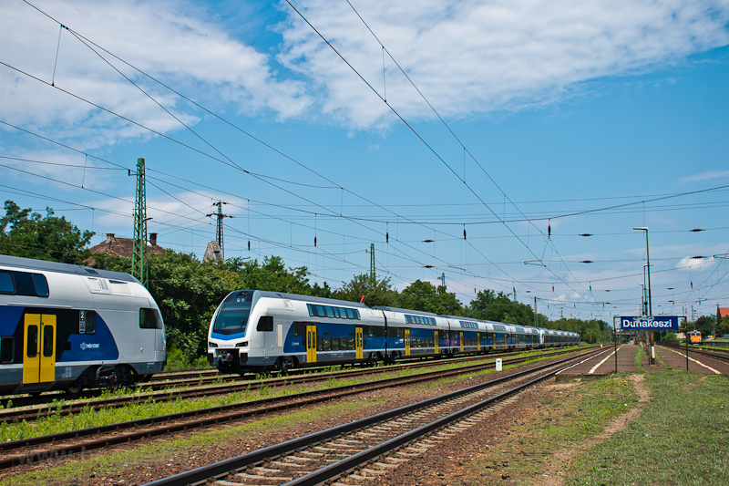 A MÁV-START 815 003 Dunakeszi állomáson fotó