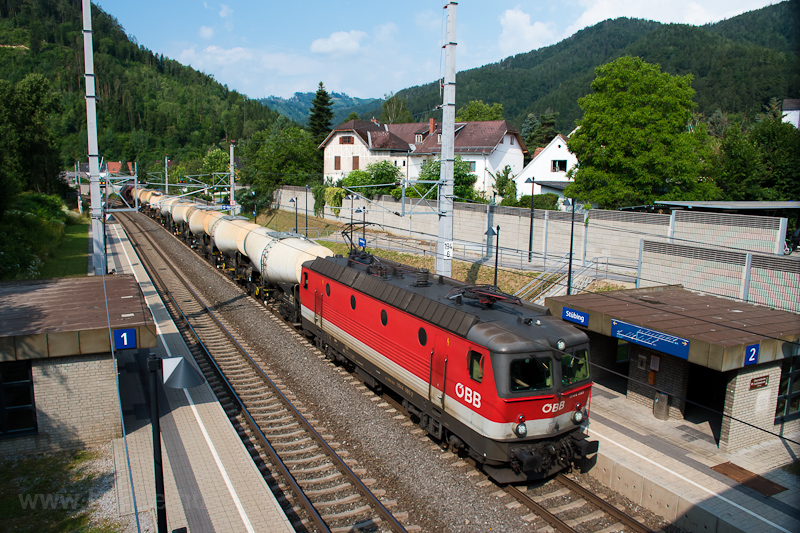 The ÖBB 1144 093 seen at St photo