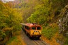 The MV-START 418 319 seen between Porva-Csesznek and Vinye