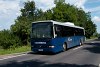A JUX-020 rendszámú Alfabusz Localo (Volvo) busz Szécsény-Balassagyarmat Volánbusz-járatként, de még BKV-kék színben