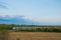 The MV-START 415 092, 033 and 031 seen between Szzhalombatta and rd