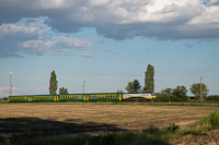 The GYSEV 471 005-3 seen between Veszkény and Kapuvár