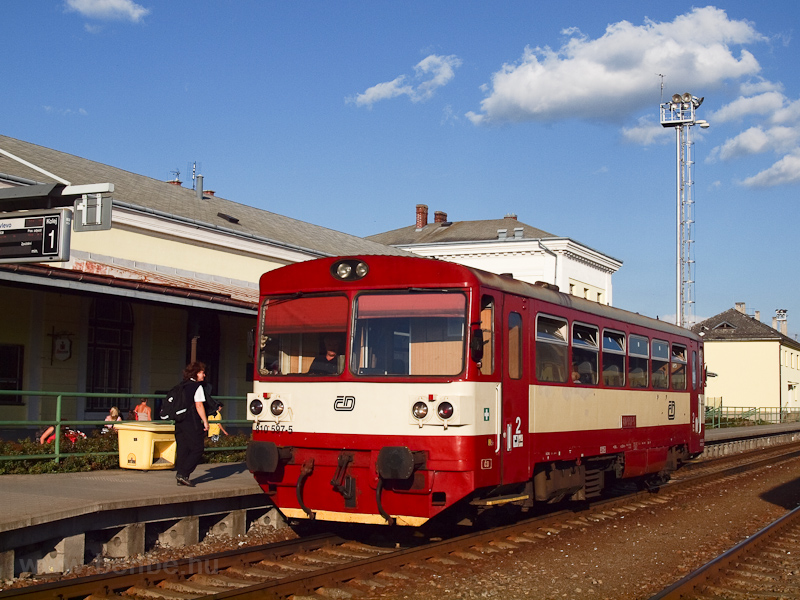 The ČD 810 597-5 seen  photo