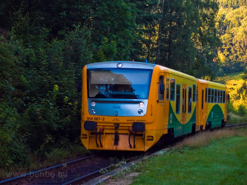 The ČD 914 087-2 seen  photo