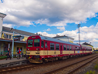 kép