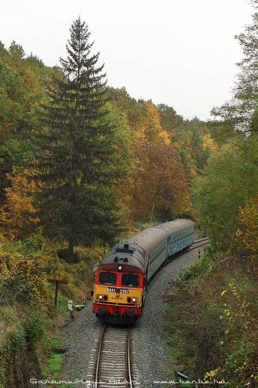The M41 2197 near the Mõcsény tunnel photo