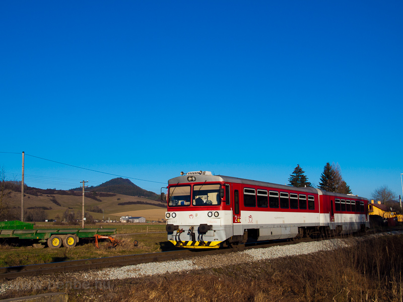 A ŽSSK 913 033-7 rvanagyfalu s Isztebn kztt fot