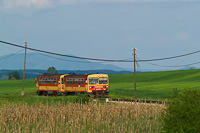 The Bzmot 342 seen between Szcsny and Hugyag