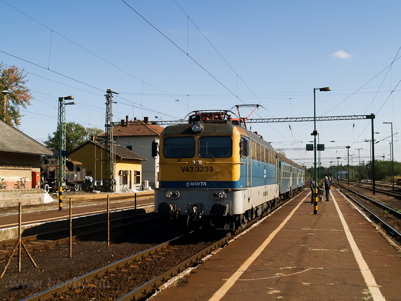 A V43 3239 Somogyszobon fotó