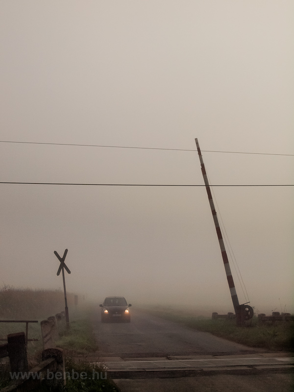 Barrier at Magyarszerdahely photo