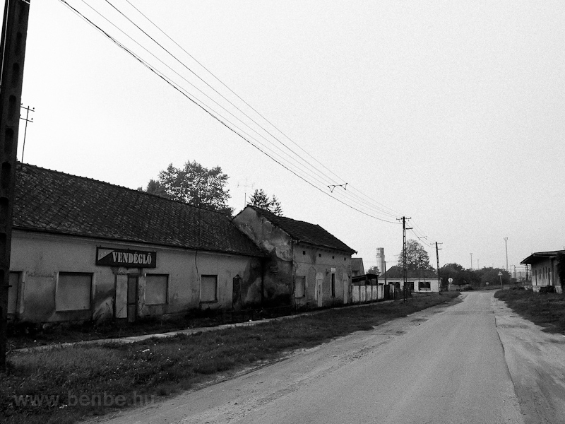 The station's street at Murakeresztr photo