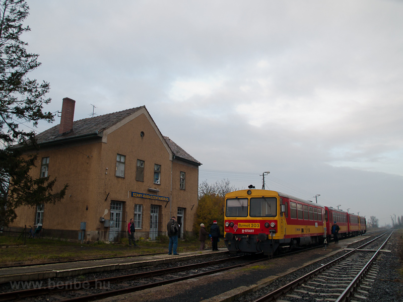 A MV-START Bzmot 203 Szany-Rbaszentandrs llomson fot