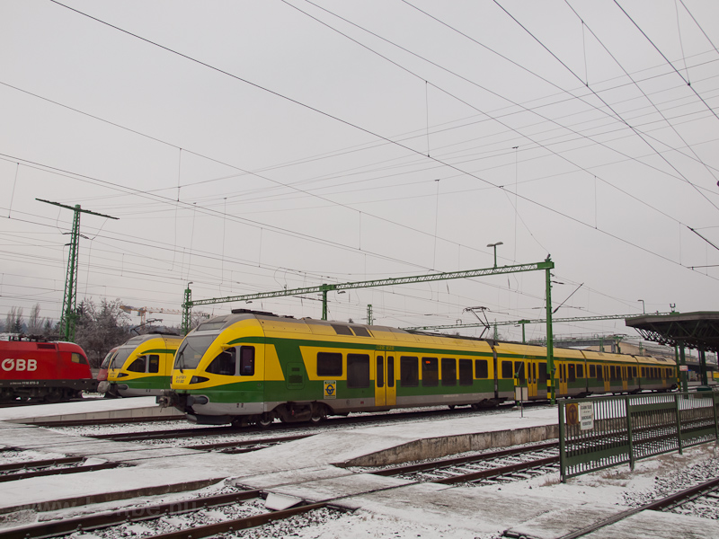 A GYSEV 415 502, 415 506 s az BB 1116 075-3 Sopron llomson fot