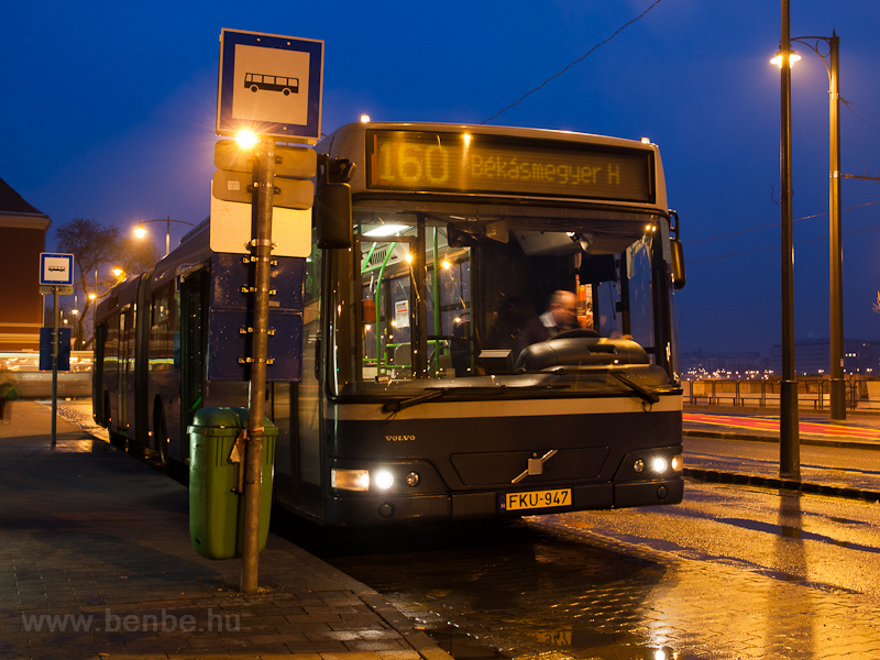 BKV 160-as autbuszjrat az fot