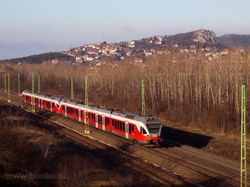 The MV-START 415 040 seen  photo