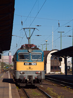 kép