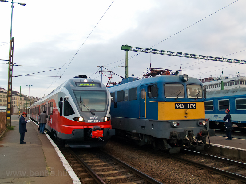 A MV 5341 014-8 s a V43 1176 Budapest-Dli plyaudvaron fot