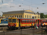 kép