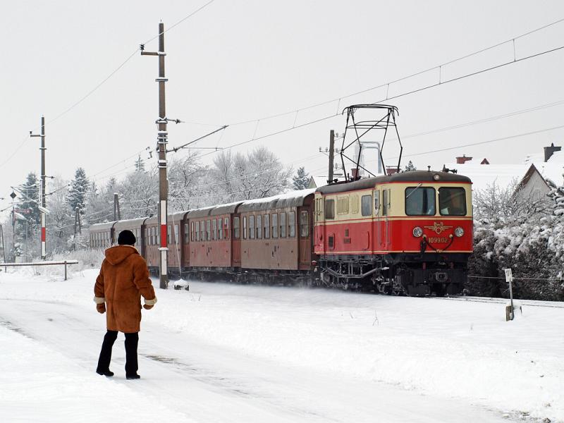 The ÖBB/BBÖ 1099.02 narrow gauge electric locomotive with a short passanger train near Ober Grafendorf photo