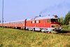 The red-starred MDmot 3018 by Balatonszentgyrgy, on its way to Nagykanizsa