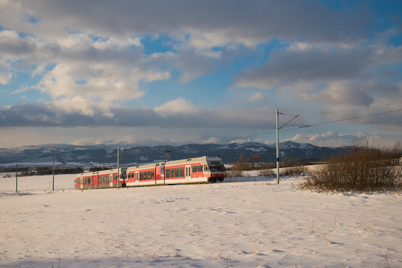A ŽSSK 425 952-9 Nagys fotó