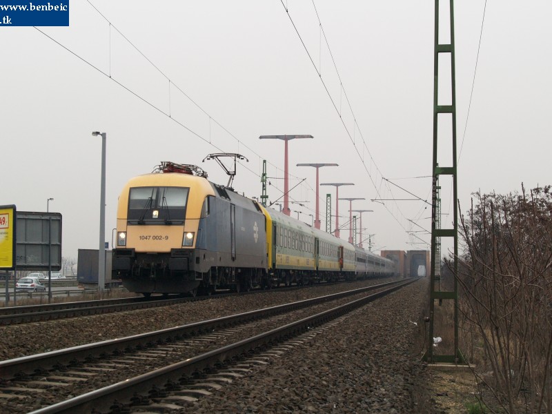 1047 002-9 a Dli sszekt vasti hdnl fot