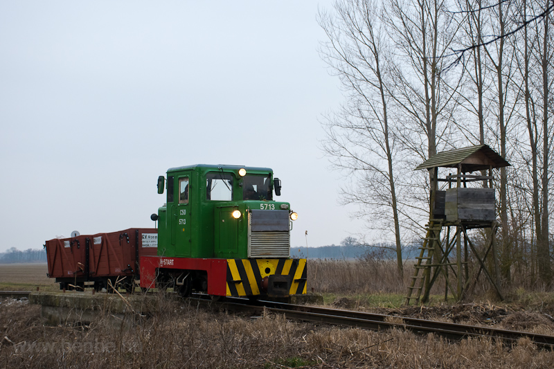 A MÁV-START C50 5713 Imremajor és Pálmajor között fotó