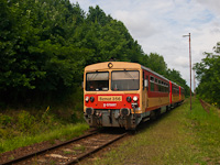 A MÁV-START Bzmot 356 Eperjeske alsó megállóhelyen