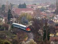 The MÁV-Trakció Zrt.'s 478 032 (ex-M47 2032) at Recsk-Parádfürdő station