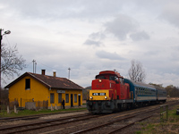 The MV-Trakci Zrt.'s 478 032 (ex-M47 2032) at Mtramindszent station