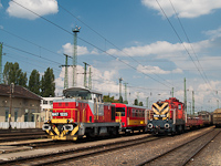 The M47 1225 is hauling refurbished Bzx trailers from Szolnok to home at Ferencváros station