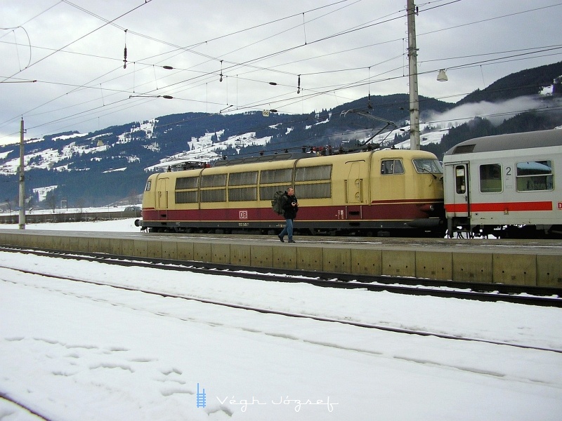 A DB 103 245-7 Kirchberg in Tirolban fot