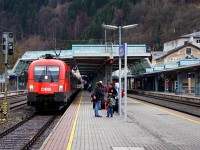The ÖBB 1016 032-3 at Zell am See