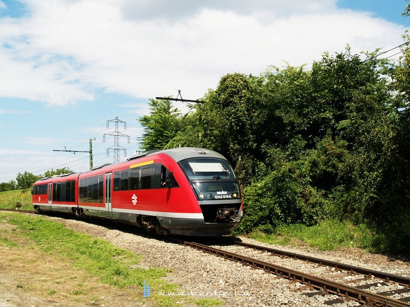 The 6342 018-6 between buda and Aquincum junction photo