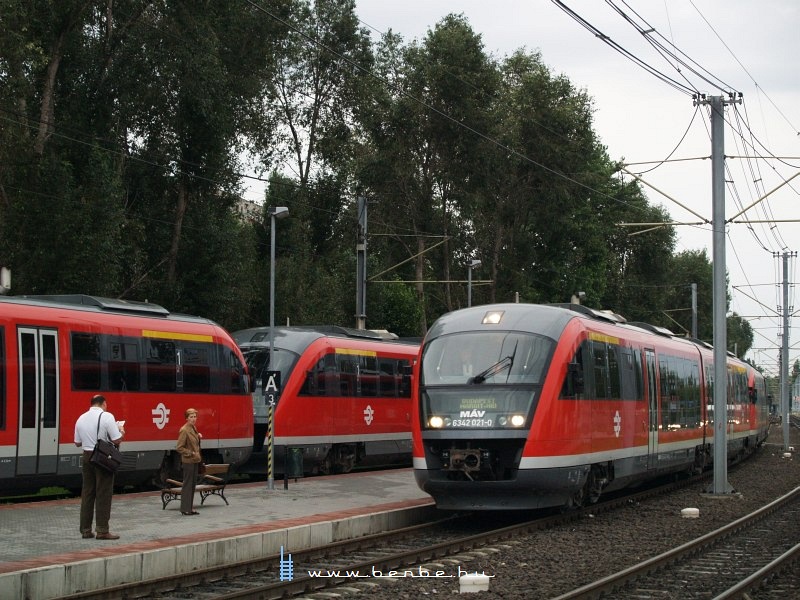 A Desirók átvették az uralmat - 6342 021-0 Kaszásdűlőn fotó