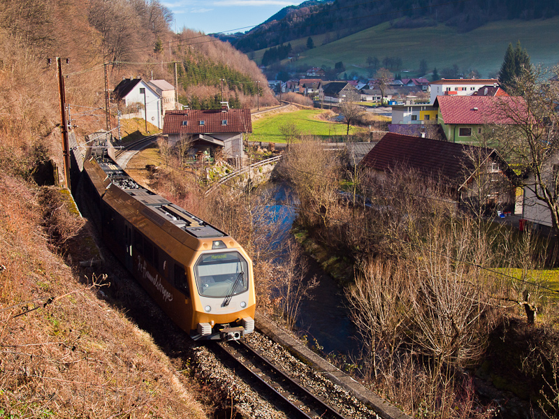 The ET1 Himmelstreppe electric multiple unit seen at Frankenfels village on the Mariazellerbahn photo