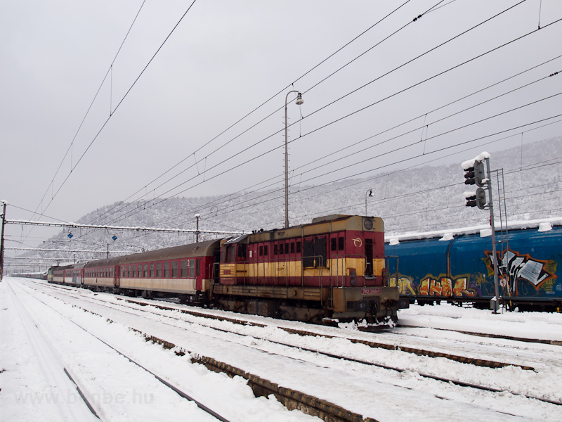 The ŽSSKC 742 398-1 is helping out a stopping train from Margecany where the catenary was shut down for inspection photo