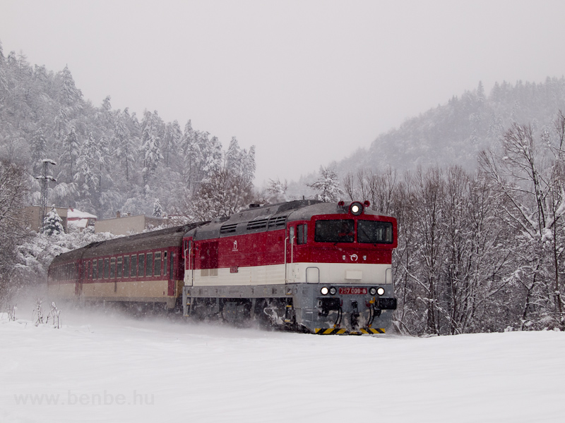 The ŽSSK 757 008-8 seen hauling the Horehronec between Jaklovce and Žakarovce photo