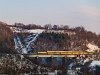 Valószínűleg a 754 035-4 húzza visszafelé is a cseh szerelvényt, ami itt a Rozsutec gyorsot alkotta. A kép Kostiviarska és Ul'anka között készült.