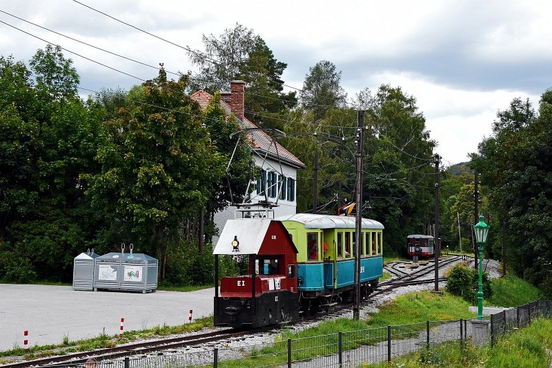 The Hllentalbahn  photo